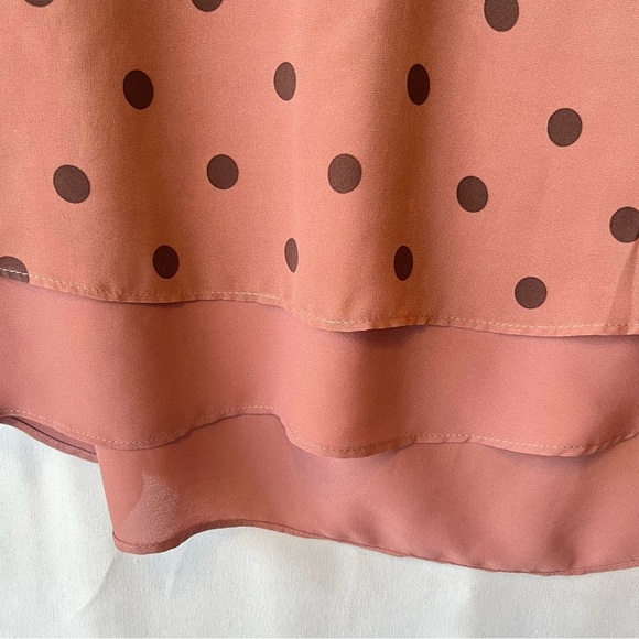 Torrid Sleeveless blouse 0X Mauve pink polka dot Layered chiffon tank top V-neck - Picture 5 of 6
